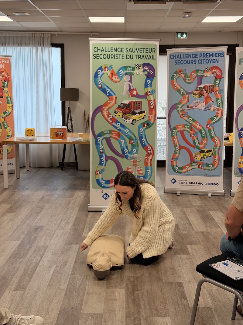 Jeu Sauveteur secouriste du travail Icone Graphic